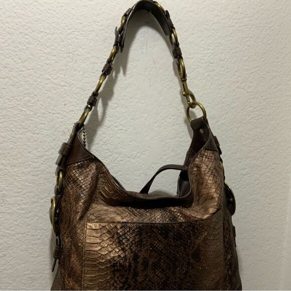 COACH LTD BLEECKER CHOCOLATE PRINTED PYTHON SLIM DUFFLE SHOULDER BAG PURSE RARE! - Picture 3 of 16
